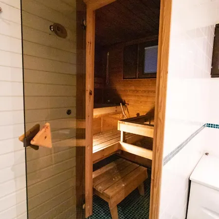 Waterfront Townhouse With Bathtub Sauna,free Parking Loma-asunnot Helsinki