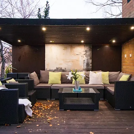 Waterfront Townhouse With Bathtub Sauna,free Parking Holiday home *