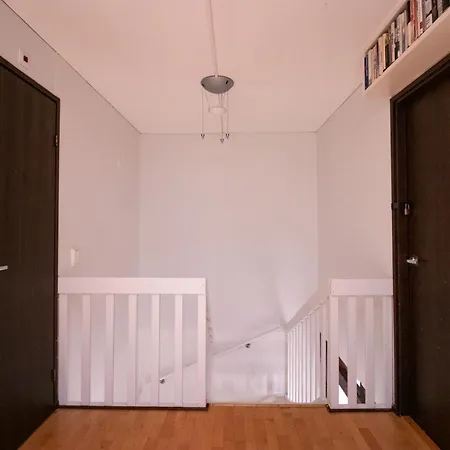 Waterfront Townhouse With Bathtub Sauna,free Parking Holiday home