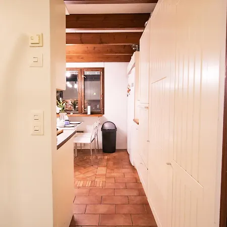 Waterfront Townhouse With Bathtub Sauna,free Parking Holiday home *
