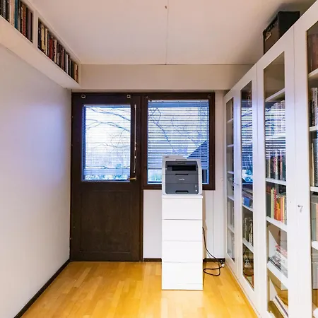 Waterfront Townhouse With Bathtub Sauna,free Parking *
