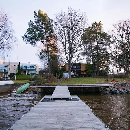 Waterfront Townhouse With Bathtub Sauna,free Parking Holiday home