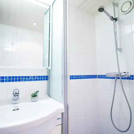 Waterfront Townhouse With Bathtub Sauna,free Parking