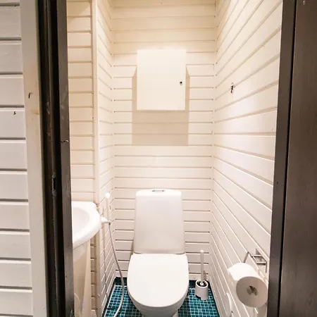 Waterfront Townhouse With Bathtub Sauna,free Parking Helsinki