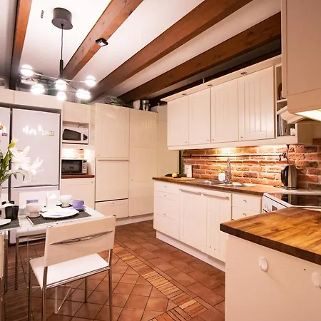 Waterfront Townhouse With Bathtub Sauna,free Parking Holiday home Helsinki