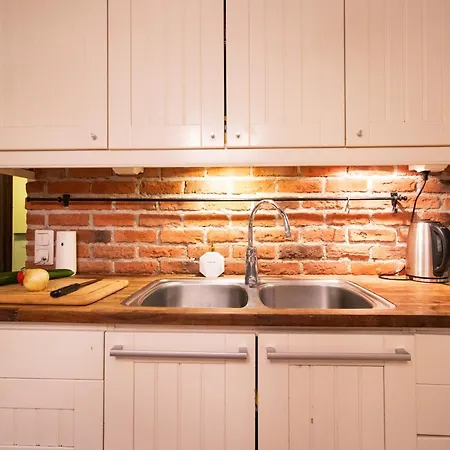 Waterfront Townhouse With Bathtub Sauna,free Parking Holiday home