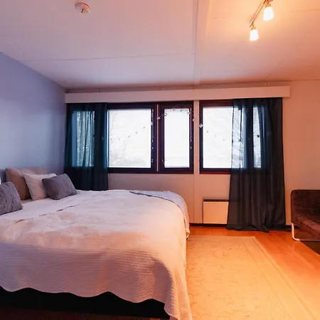 Waterfront Townhouse With Bathtub Sauna,free Parking