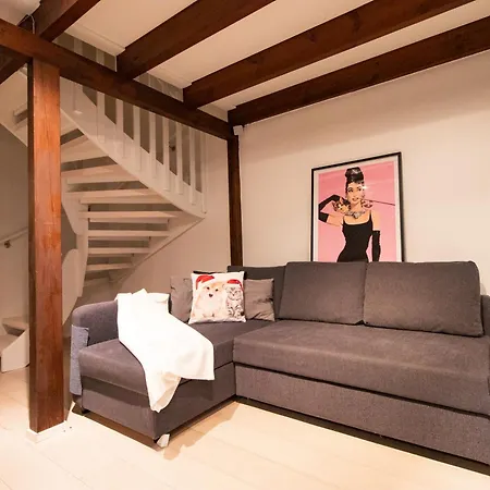 Holiday home Waterfront Townhouse With Bathtub Sauna,free Parking