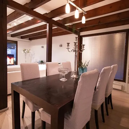 Loma-asunnot Waterfront Townhouse With Bathtub Sauna,free Parking