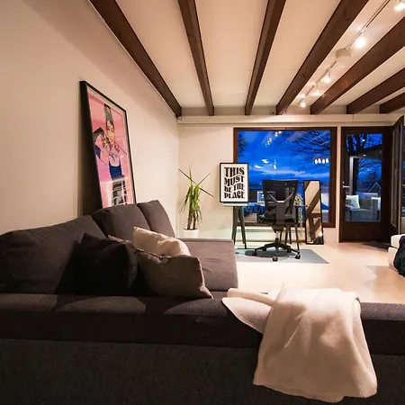 Waterfront Townhouse With Bathtub Sauna,free Parking