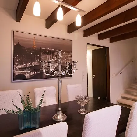 Waterfront Townhouse With Bathtub Sauna,free Parking Holiday home *